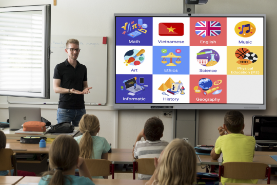 AI Empowers Interactive Teaching: Making The Classroom Smarter And More Efficient
